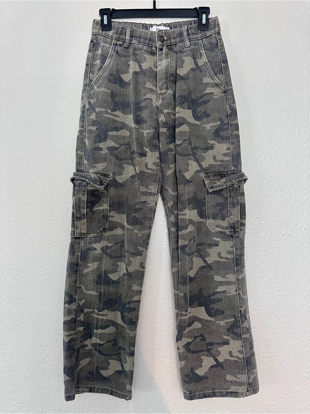 Adika Women’s Low Rise Cargo Camo Pants